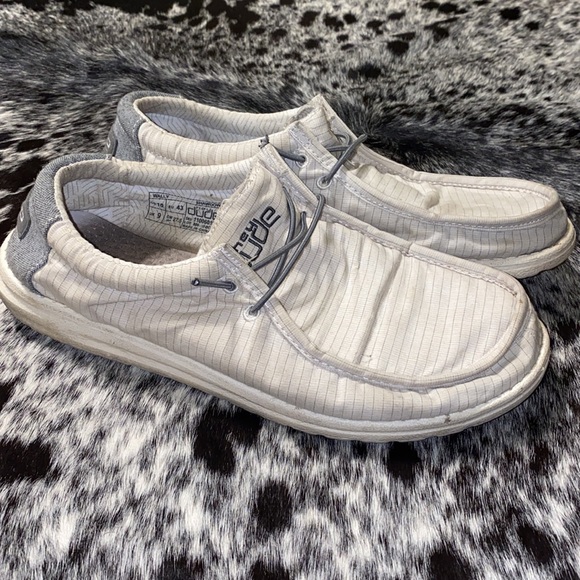 Hey Dude Wally Canvas Shoes 